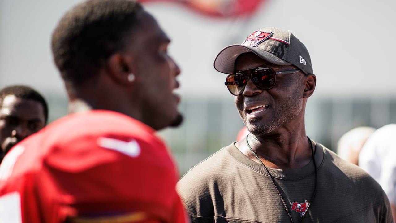 A closer look at new Bucs head coach Todd Bowles