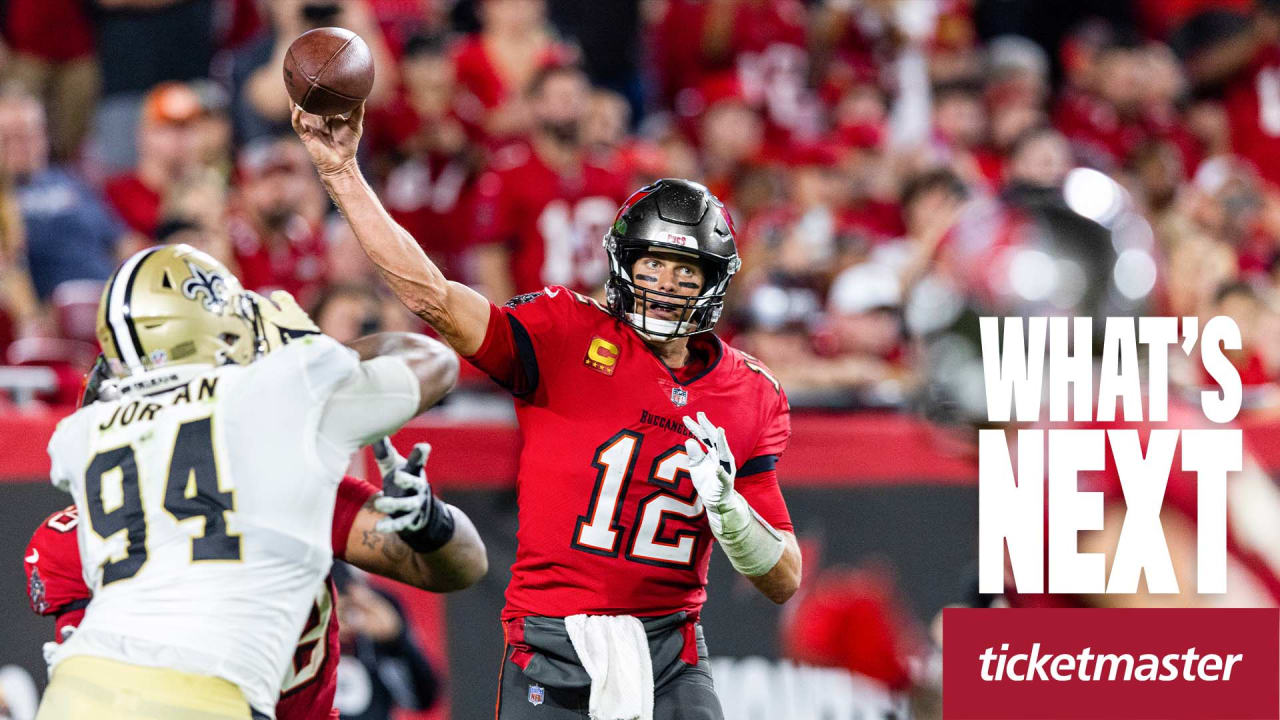 Photos: Bucs play Saints on 'Monday Night Football'