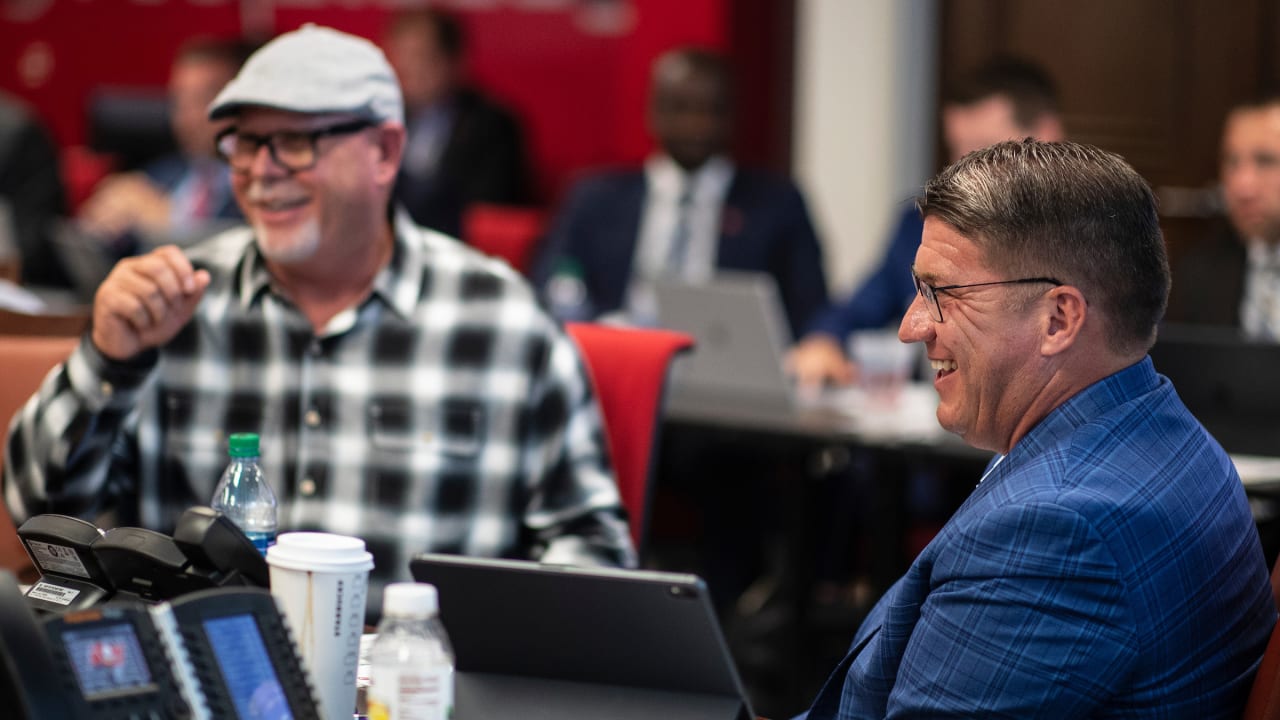 Buccaneers Pick 32nd in 2021 NFL Draft - Full League Order