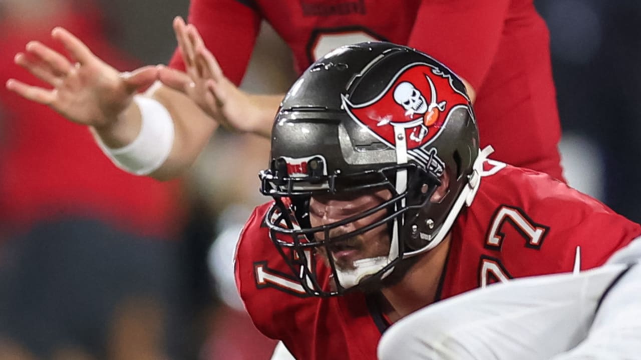 Nick Leverett could be Bucs' starting left guard by default Thursday