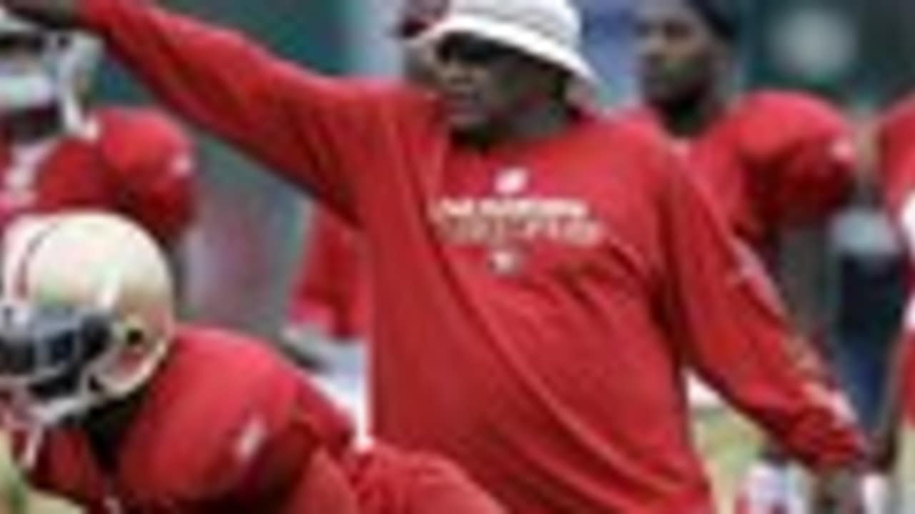 Raye Brings Experience to Bucs' Staff