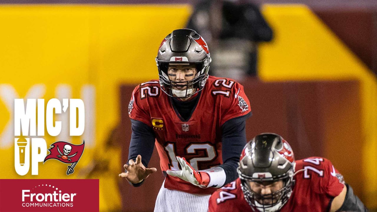 Tom Brady throws for 381 yards, 2 TDs in Bucs' Wild-Card win over