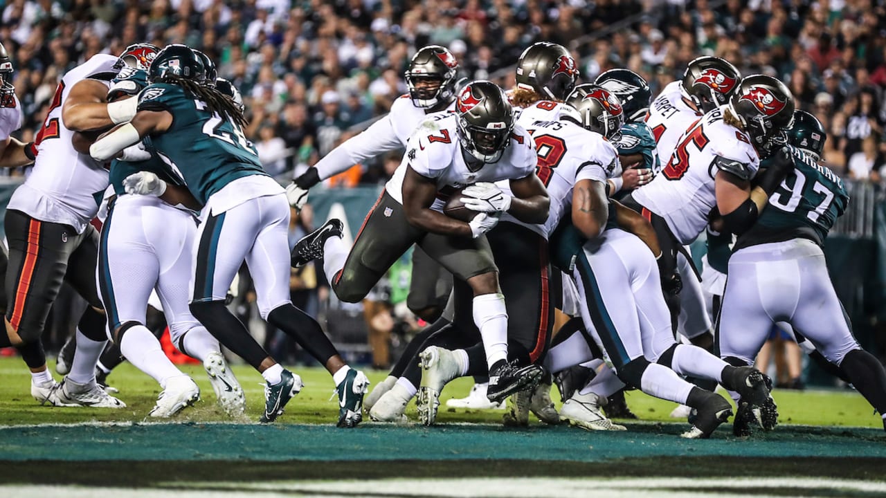 HIGHLIGHTS Buccaneers Defeat Philadelphia Eagles 2822 in Week 6