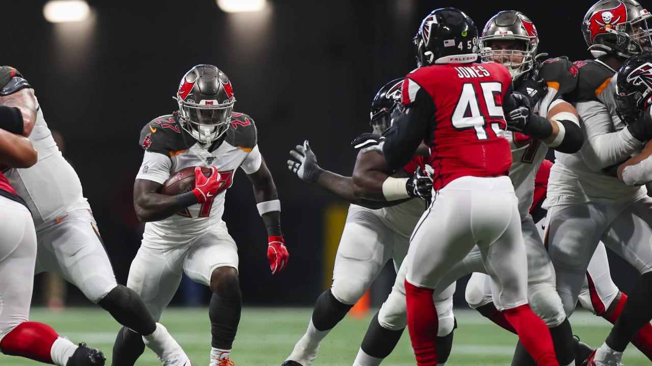 How Todd McNair and Ronald Jones connected in Tampa Bay - Los