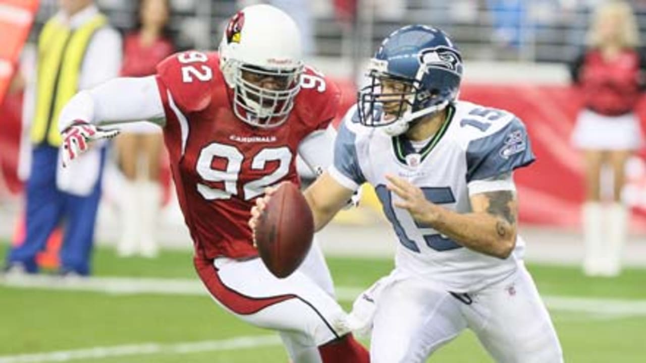 Arizona Cardinals Pro Bowl defensive end Bertrand Berry celebrates