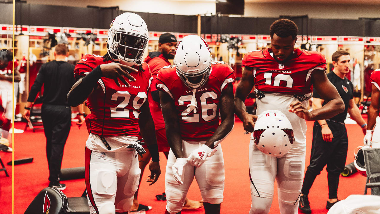 So fresh, so clean: Broncos' 2020 Pro Bowlers don game uniforms for AFC  team photo