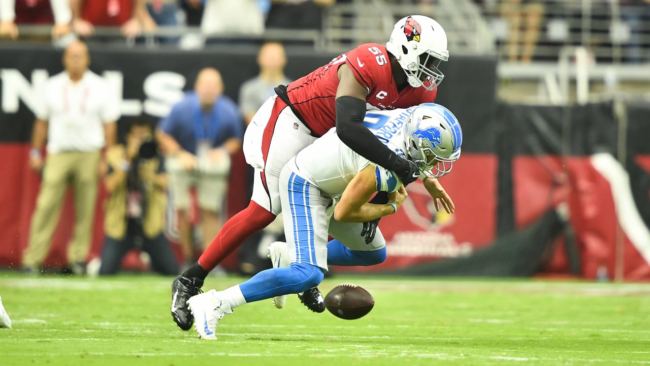 Chandler Jones ties Cardinals' single-game sack record vs. Titans