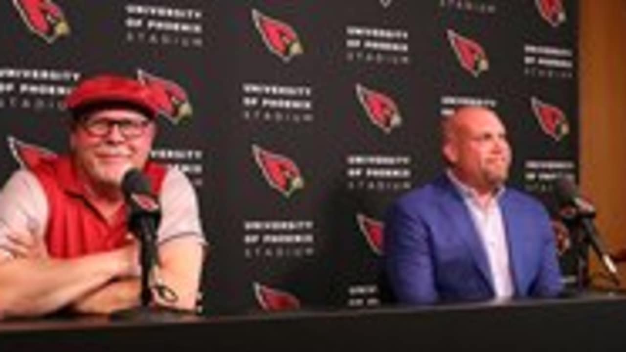 Cardinals' "Unique" Situation Helps Rookie QB