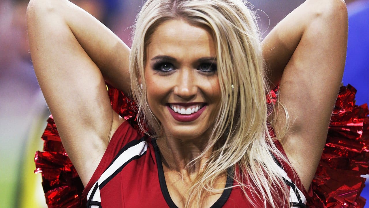 Cheerleader of the Week - Alicia