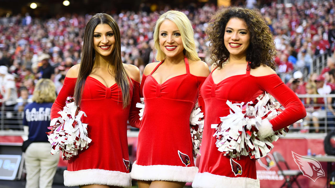 Cheerleaders At The Browns Game