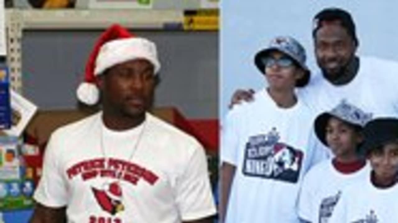 Larry Fitzgerald takes 50 kids on shopping spree, dinner