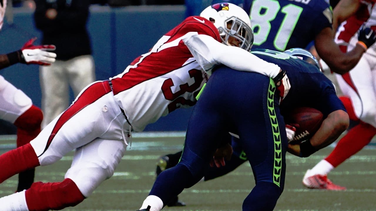 Tyrann Mathieu picks off Russell Wilson (Video)