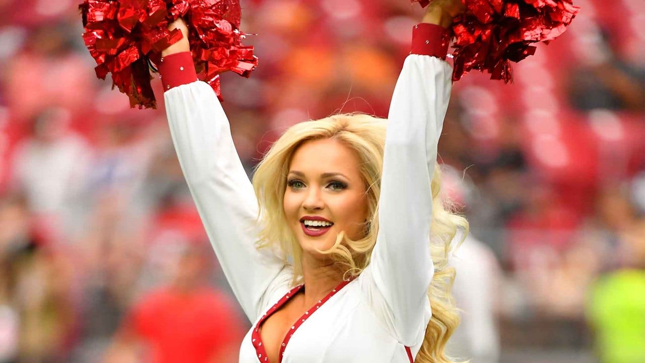 Cheerleader Of The Week - Andrea