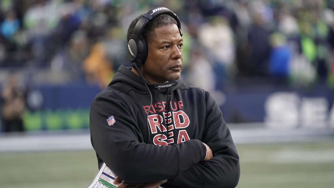 Ex-coach Steve Wilks: Cardinals leaders pushed burner phones