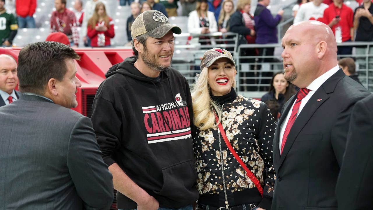 Blake Shelton Shares His Reaction To The �Hail Murray�