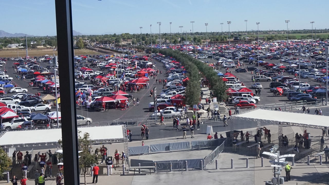 Live: NFL fans arrive at the State Farm Stadium for Super Bowl 57 