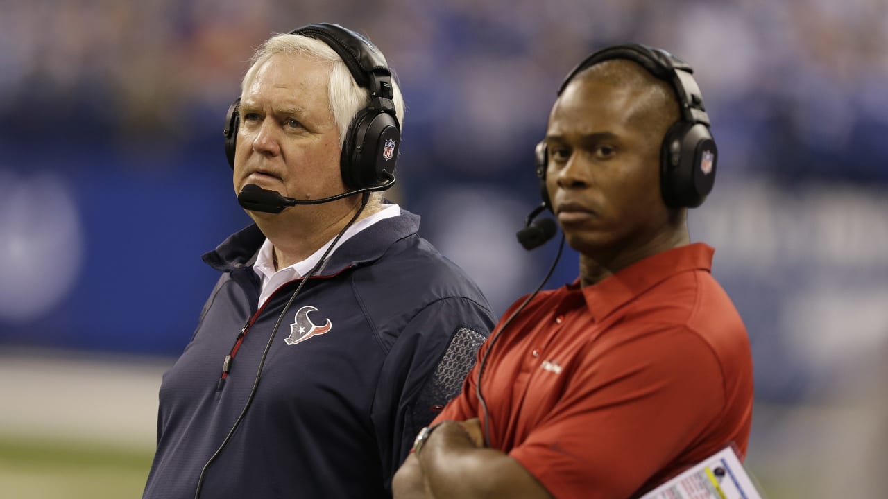 Vance Joseph looks to follow in Wade Phillips' footsteps as