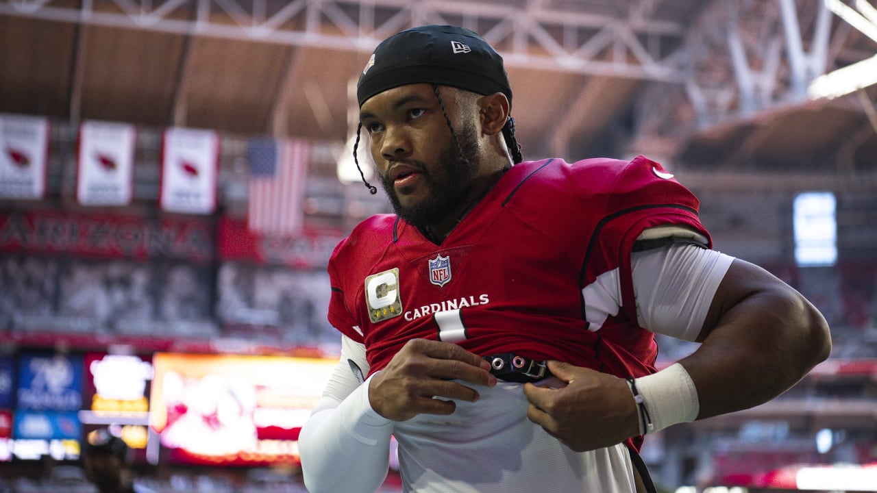 Cardinals QB Kyler Murray shrugs off criticisms, particularly those of Patrick  Peterson, with Patriots upcoming