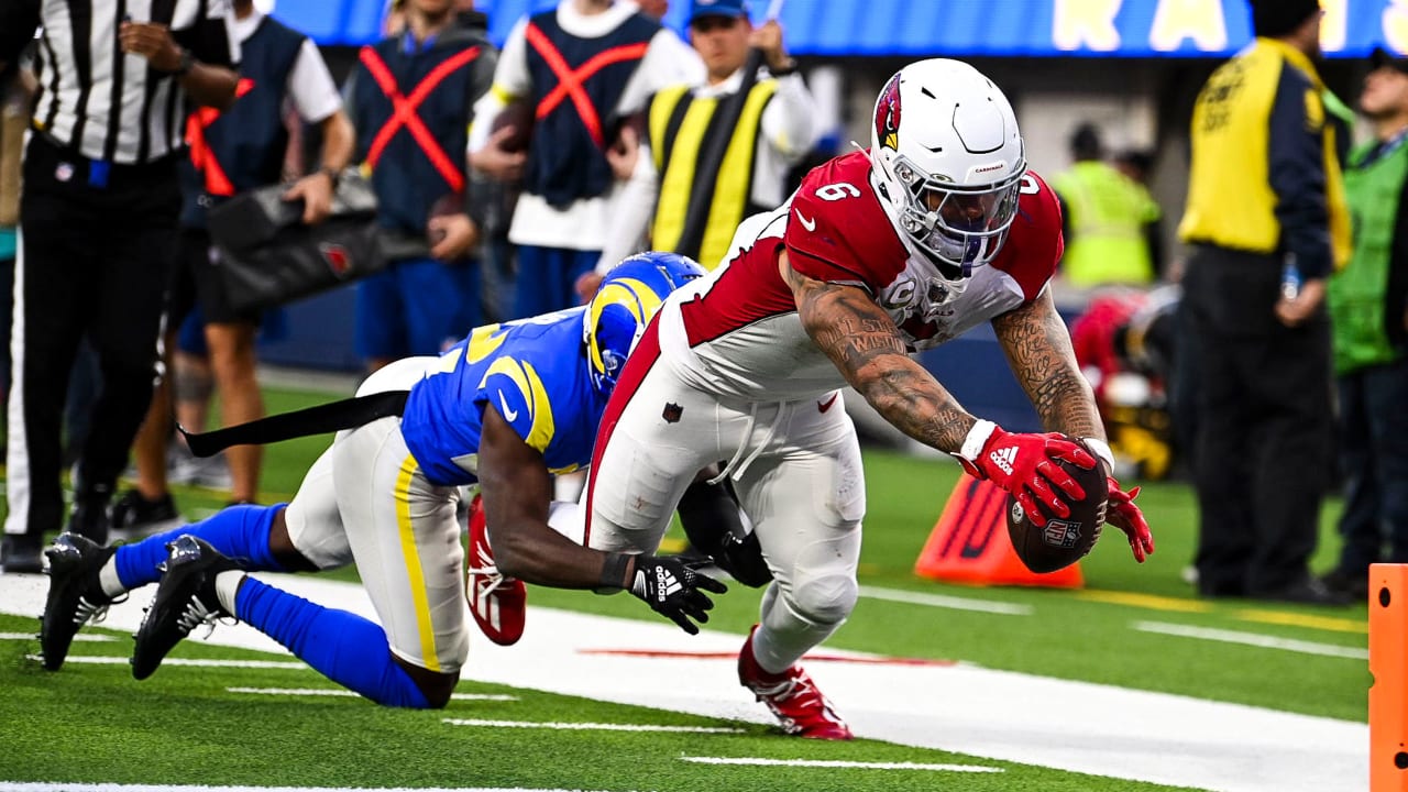 Arizona Cardinals running back Eno Benjamin (26) gets past Seattle Seahawks  linebacker Cody Barton (57) during an NFL Professional Football Game  Sunday, Jan. 9, 2022, in Phoenix. (AP Photo/John McCoy Stock Photo - Alamy