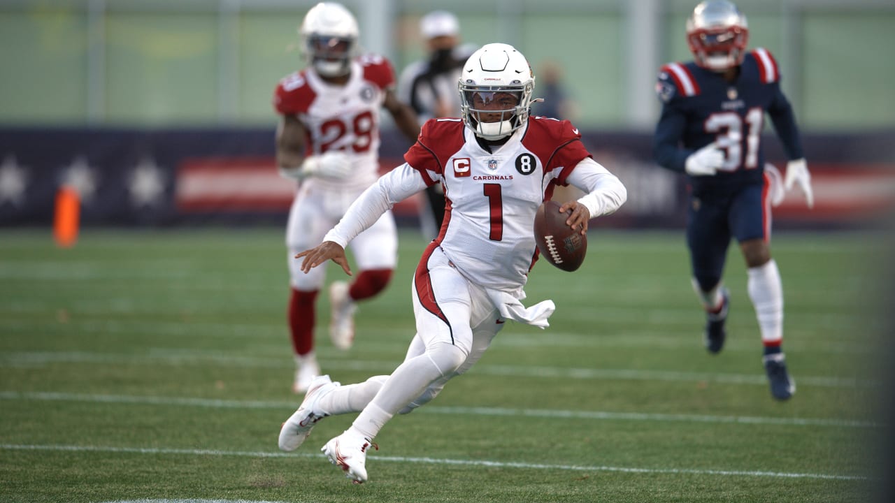 Kyler Murray, Cardinals overcome slow first half to defeat Panthers