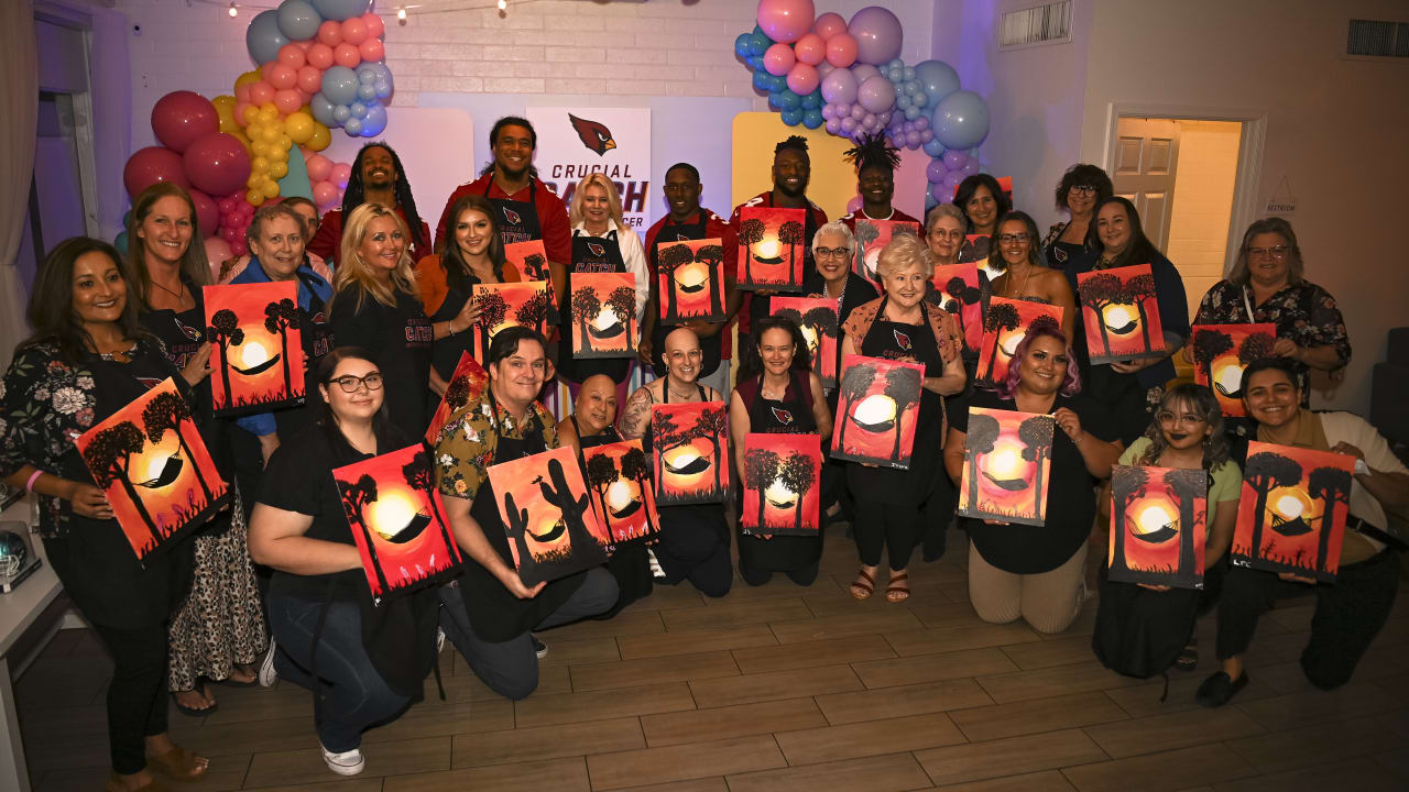 PHOTOS Crucial Catch Paint 'N Sip Night