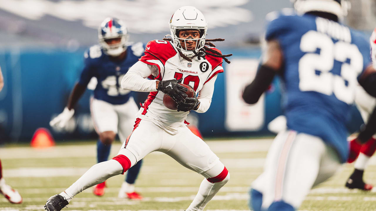 DeAndre Hopkins in no rush to sign; Patriots 'remain high' on WR