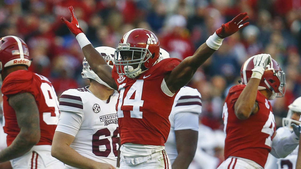 Ricky Watters is officially now a high school football coach