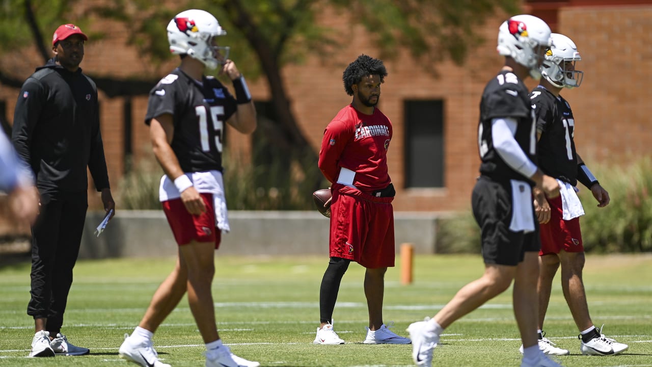 James Conner has become an emotional leader for the Cardinals, and other  notes before the Cardinals-Cowboys game