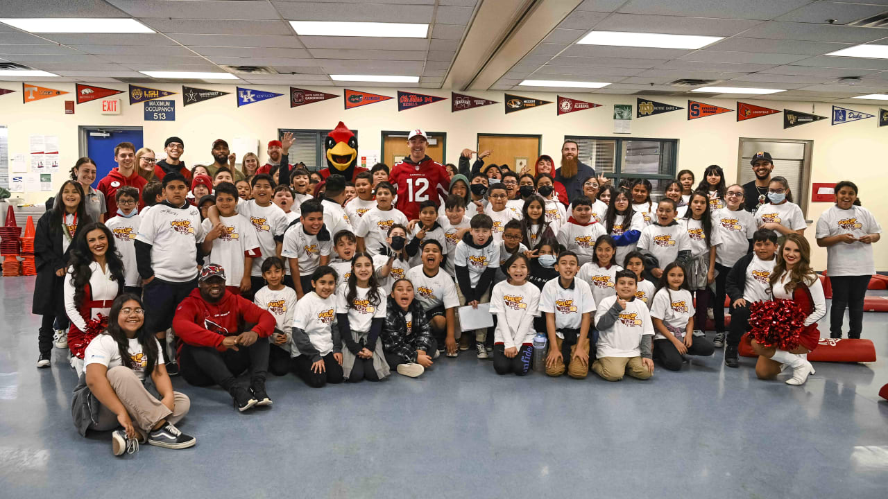 PHOTOS Youth Football Camp Esperanza Elementary