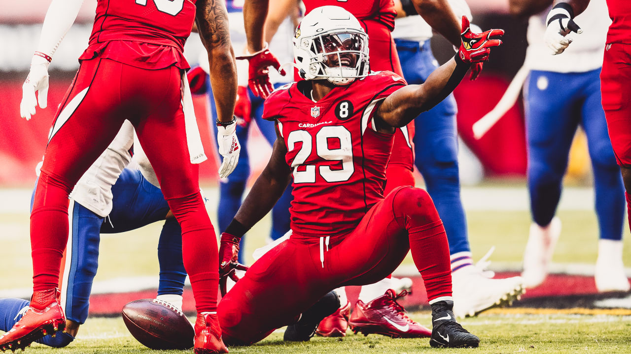 James Conner has become an emotional leader for the Cardinals, and other  notes before the Cardinals-Cowboys game