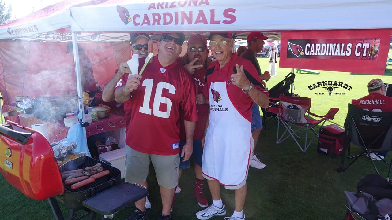 Tailgating Before The Jets Game