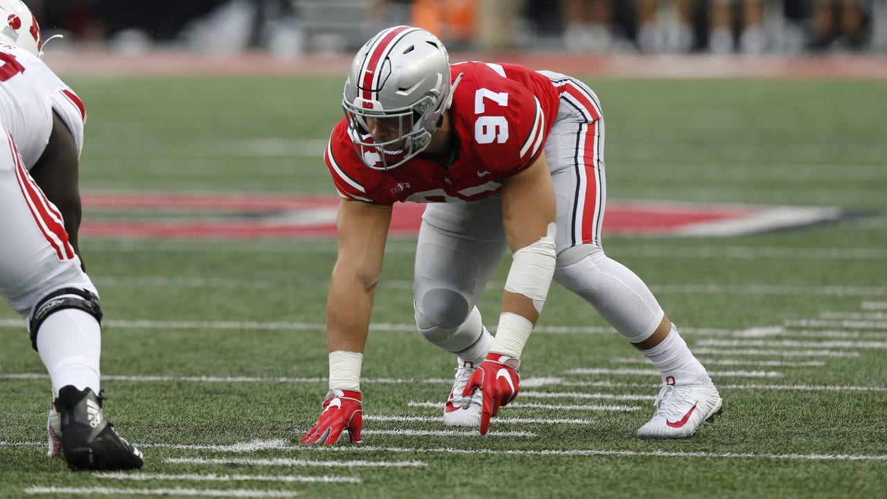 No Scheme Fit Worries For Elite Defensive End Prospects