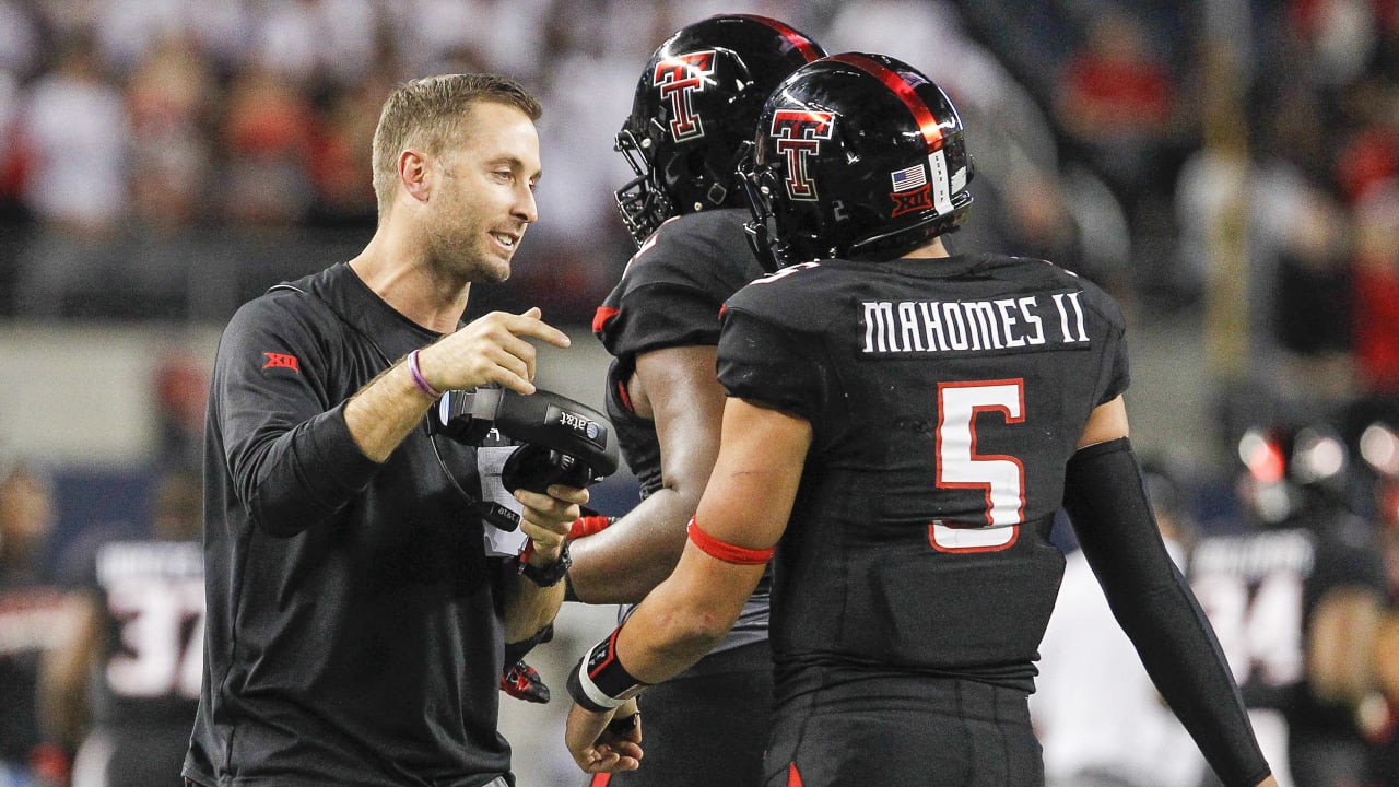 Kliff Kingsbury wanted Patrick Mahomes to return to Texas Tech