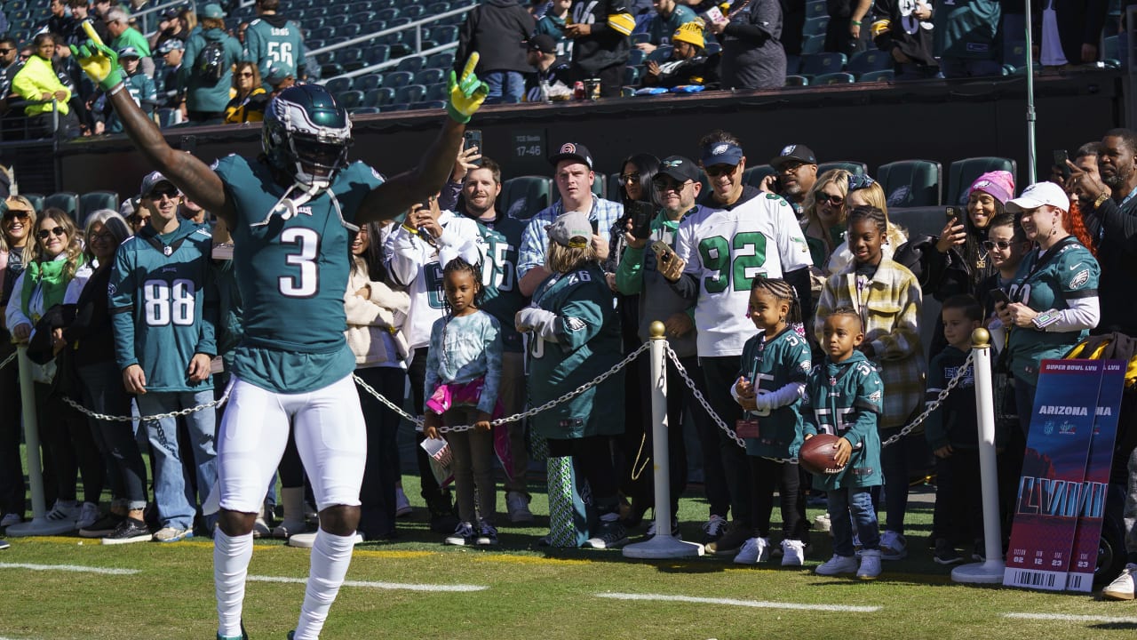 New Eagles WR Zach Pascal Sets Surprising Touchdown Goal