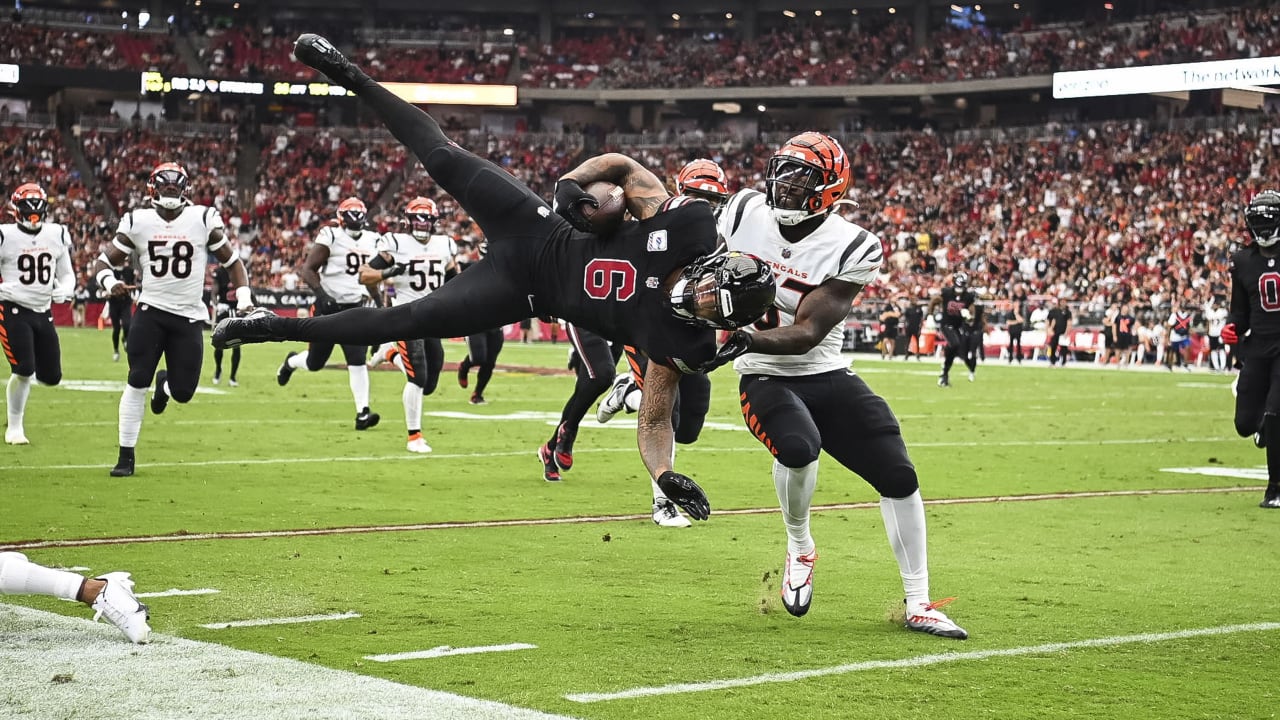 Watch a fan run on the field at Super Bowl 55 — no word if he was