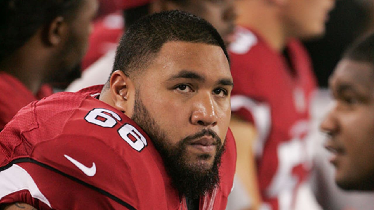 Cardinals Re-Sign DL Frostee Rucker