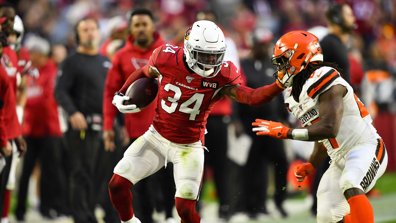 Arizona Cardinals safety Jalen Thompson's leaping PBU on wide