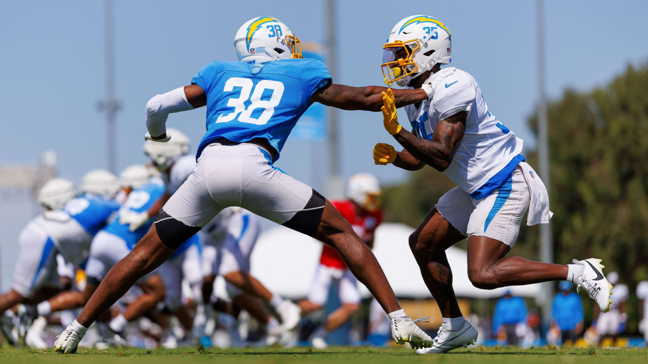 Chargers Camp Report Forget The Offense This Defense Is Electric Full Pads - kp7dtpw