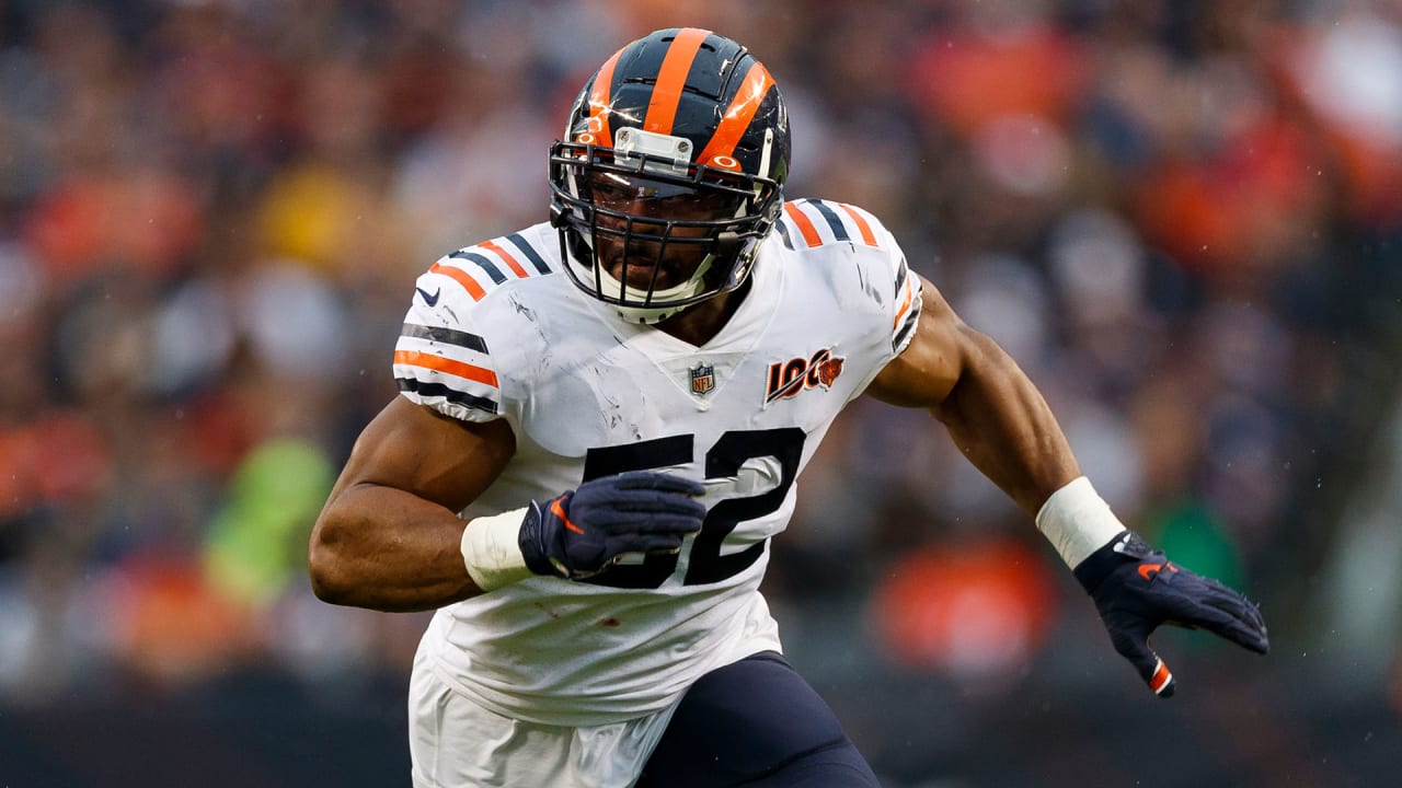 December 26, 2022: Los Angeles Chargers linebacker Khalil Mack (52) during  NFL game against the Indianapolis Colts in Indianapolis, Indiana. John  Mersits/CSM/Sipa USA.(Credit Image: © John Mersits/Cal Sport Media/Sipa USA  Stock Photo 