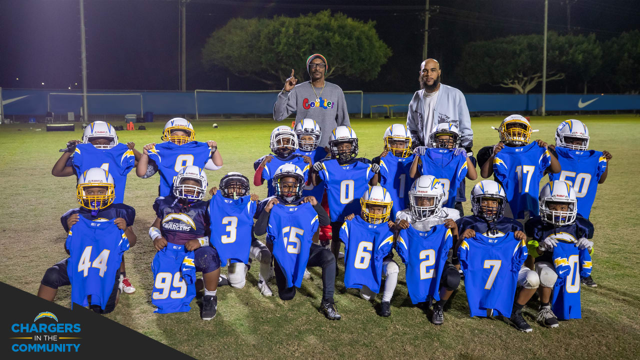 Community: Keenan Allen, Chargers Donate Authentic Nike Jerseys to Snoop  Dogg Youth Football League