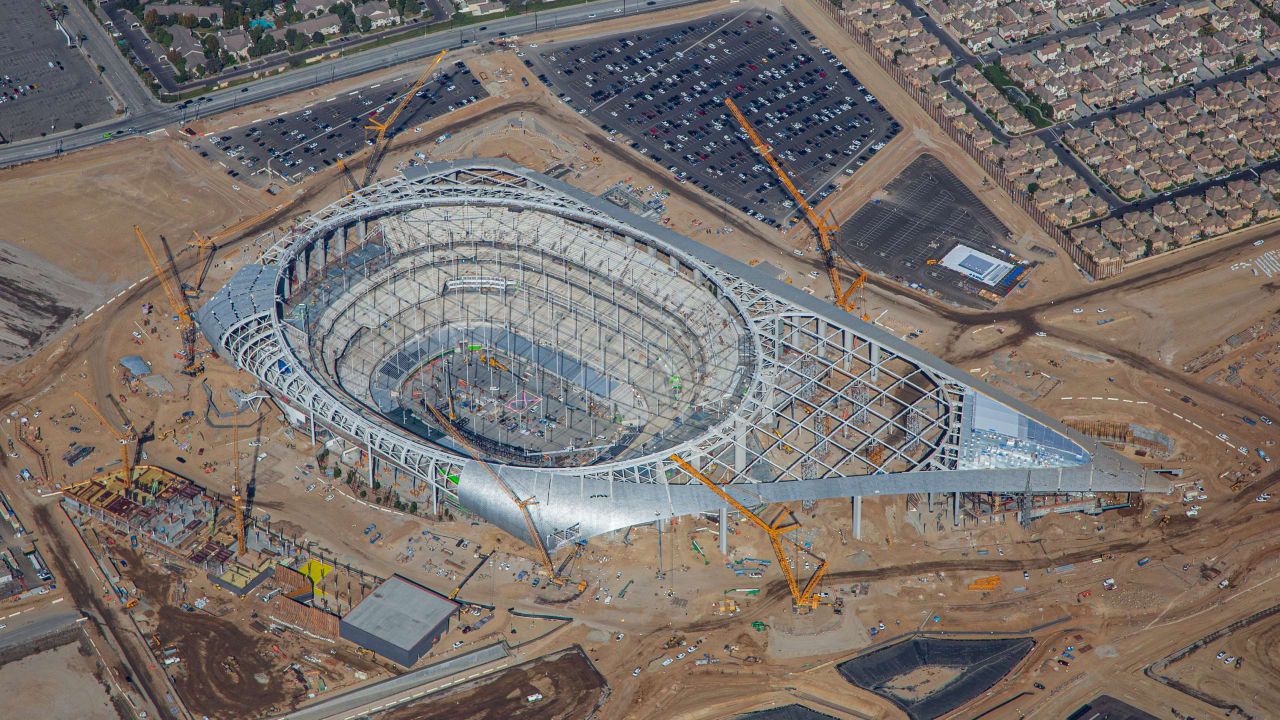 New SoFi Stadium Construction Time-Lapse