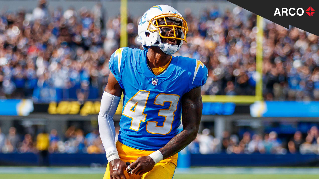 Spotlighting Los Angeles Chargers cornerback Michael Davis