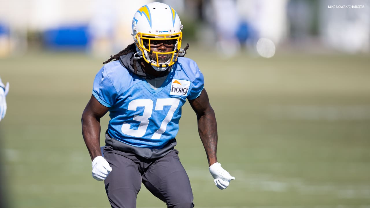 Chargers News: CB Tevaughn Campbell 90-in-90 - Bolts From The Blue