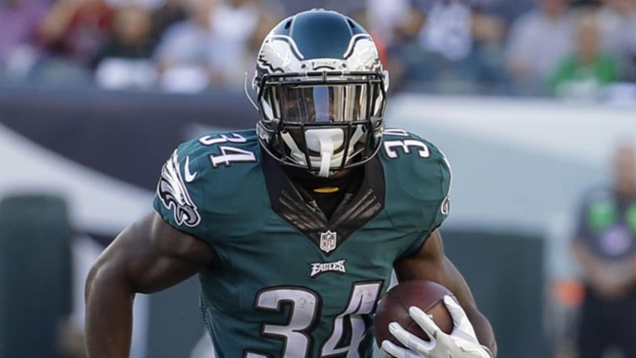 Tampa Bay Buccaneers to sign former Oregon Duck Kenjon Barner to their  practice squad: Report 