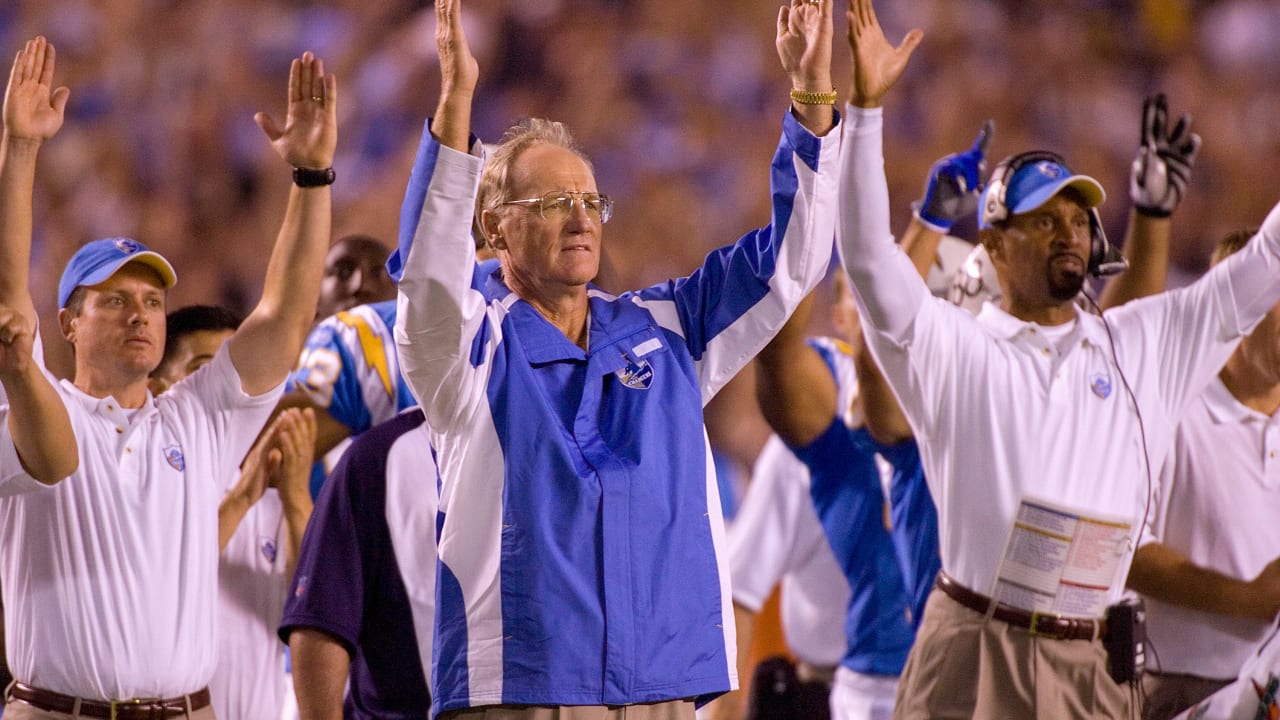 Former Bills linebacker, NFL head coach Marty Schottenheimer passed away at  age 77