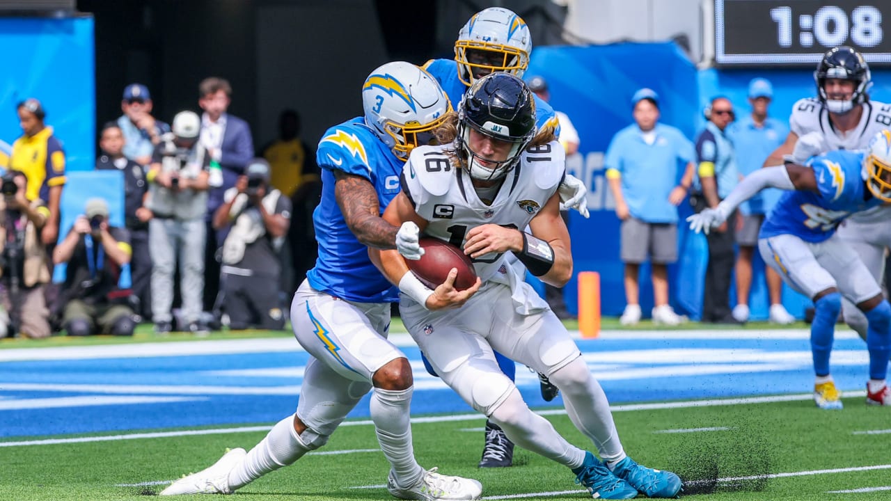 Photos: Jaguars vs. Chargers Pregame