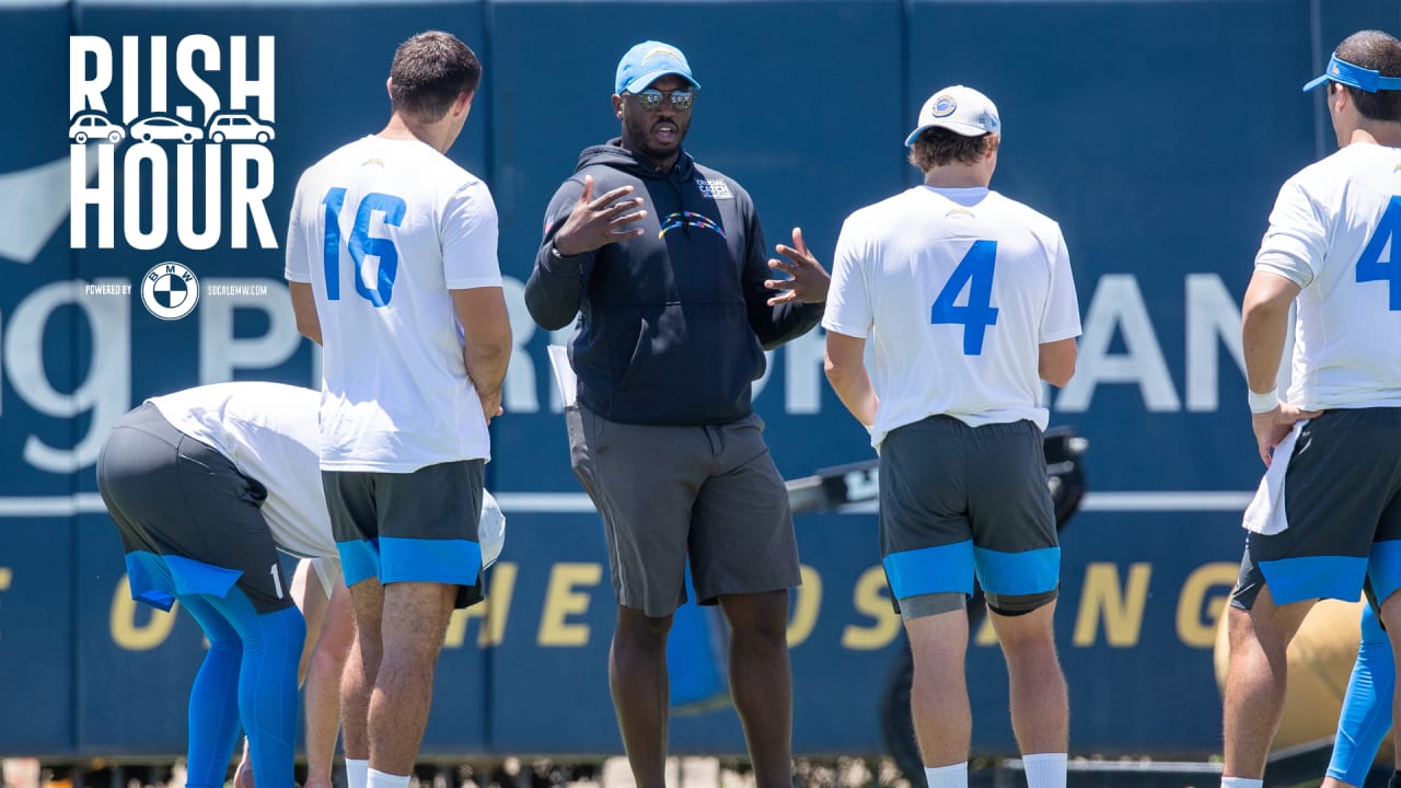 Chargers fire special teams coordinator Derius Swinton II after