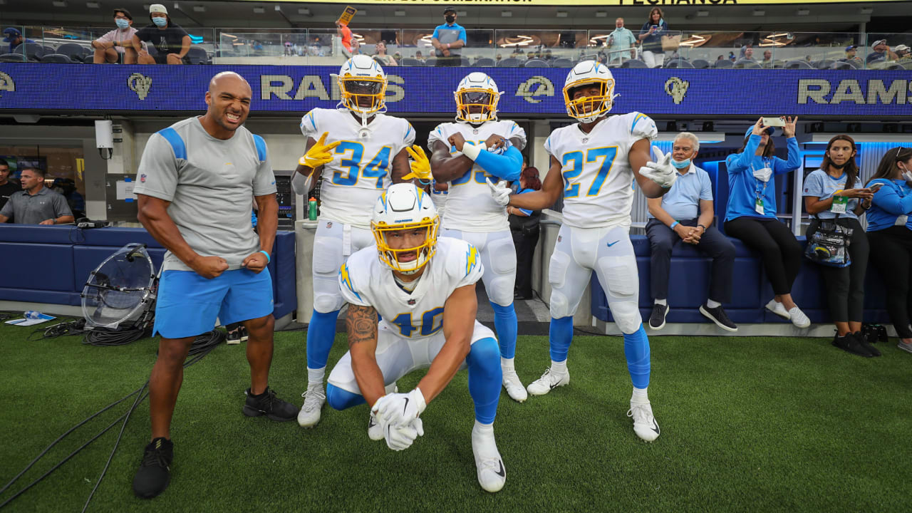 Photos Chargers vs. Rams Pregame