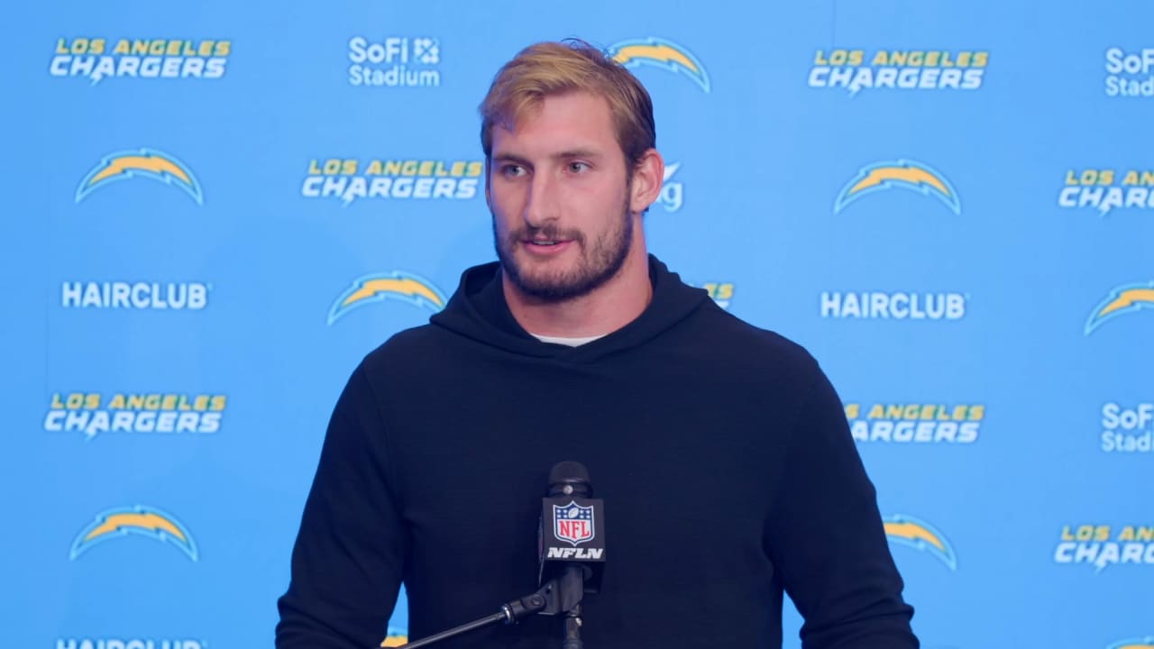 In drop-the-mic performance, Chargers' Joey Bosa a good sport - Los Angeles  Times