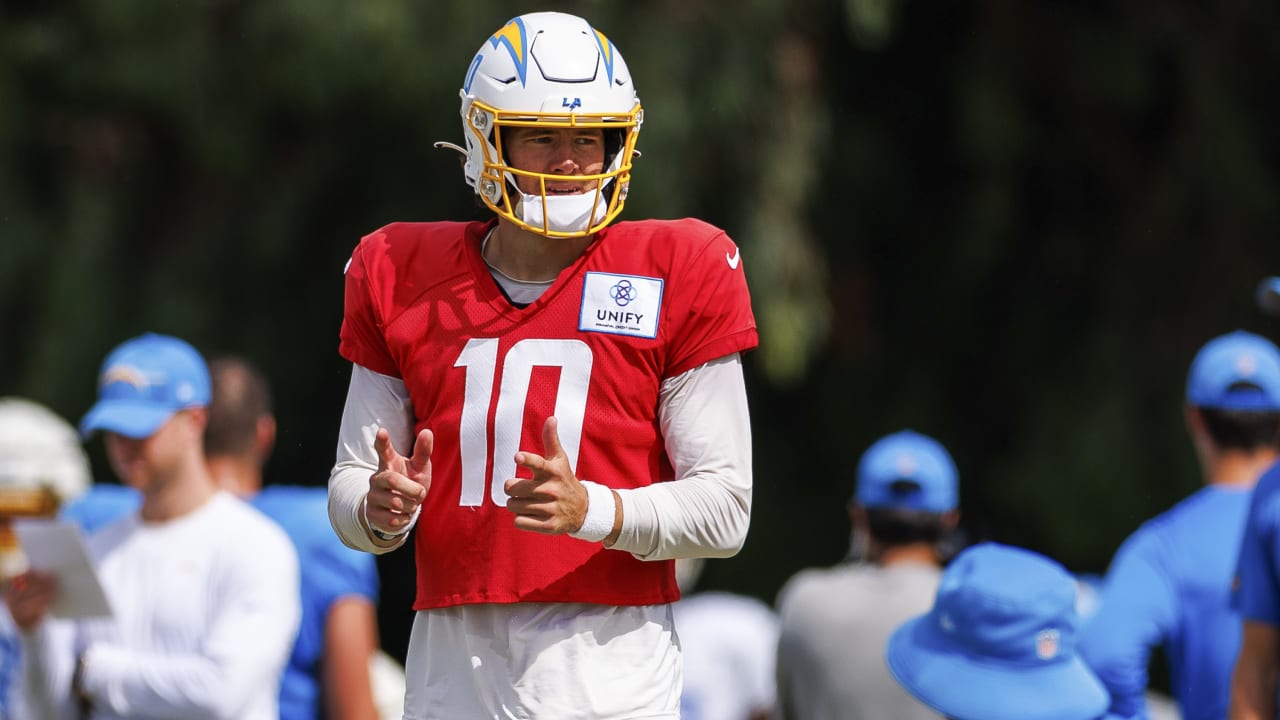 Justin Herbert official LA Chargers jerseys, T-shirts now available to buy:  Former Ducks star will wear No. 10 for Los Angeles 